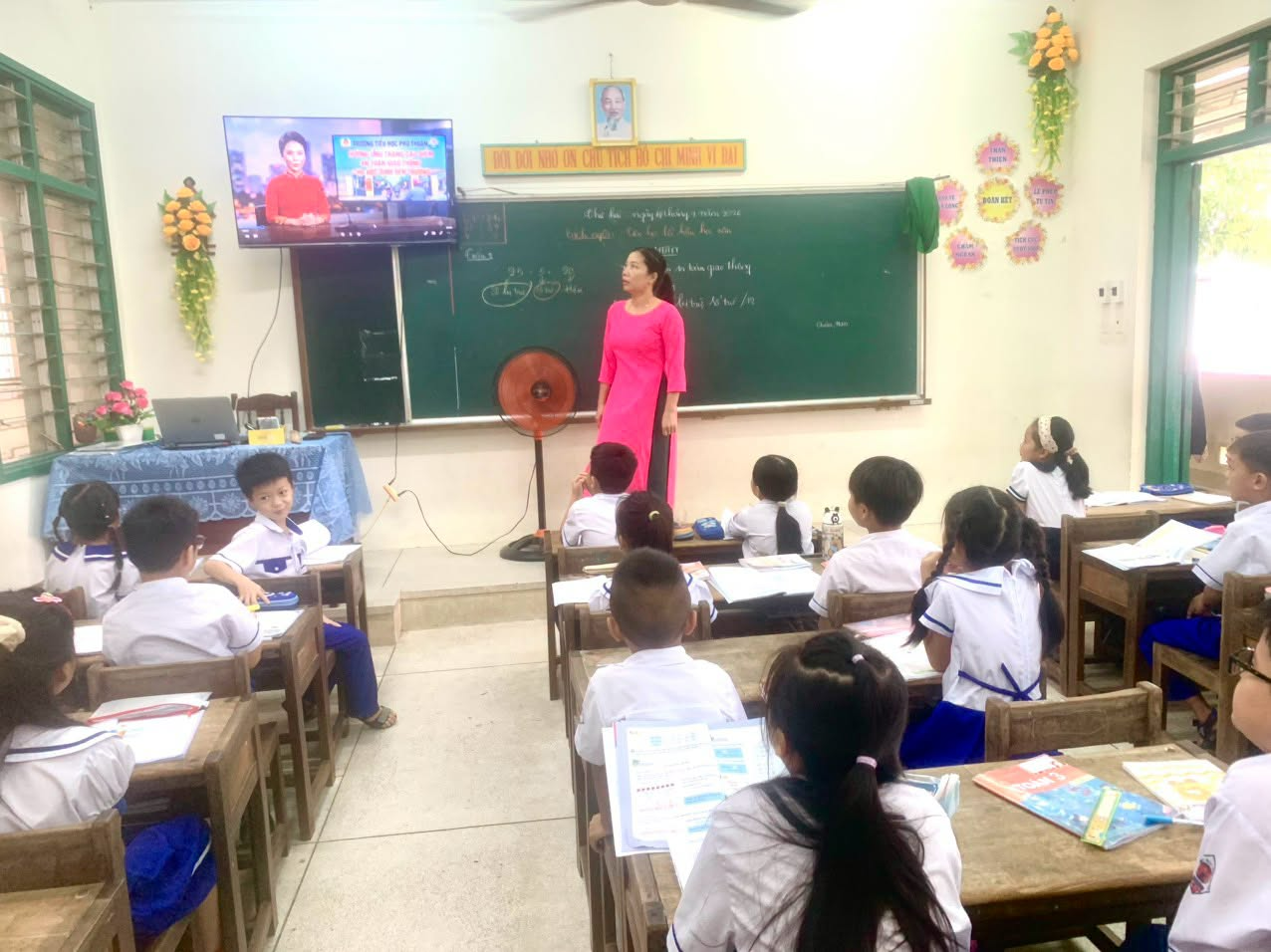 anh tin bai